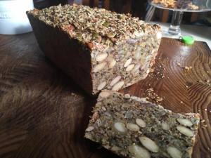 breAD NUT And seed