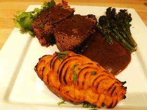 meatloaf and sweet potao