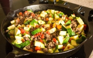 MEXICAN ZUCCHINI AND BEEF